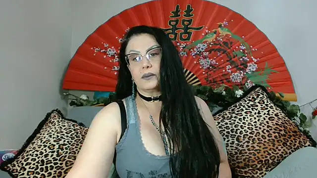 x  KHALEESI  x online show from June 8, 2026, 8:20 pm