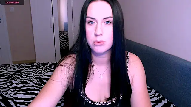 Snapshot of LadyStacy chatting on November 19, 2025, 10:43 pm LadyStacy online show from November 19, 2025, 10:43 pm