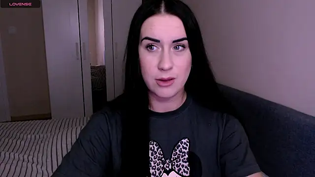 Snapshot of LadyStacy chatting on December 15, 2025, 9:04 am LadyStacy online show from December 15, 2025, 9:04 am