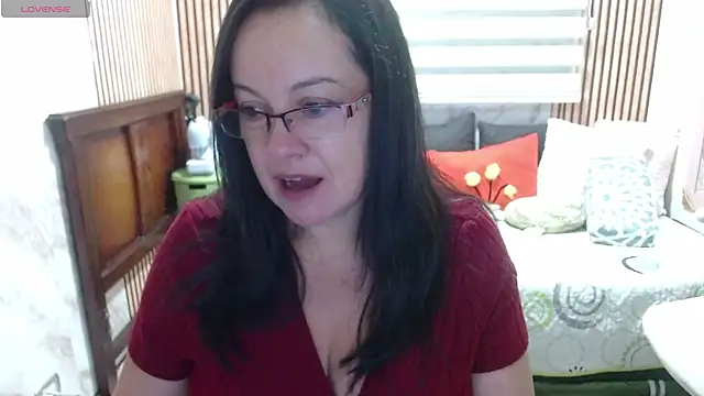Snapshot of Sonialorens_ chatting on June 5, 2026, 12:55 pm Sonialorens online show from June 5, 2026, 12:55 pm