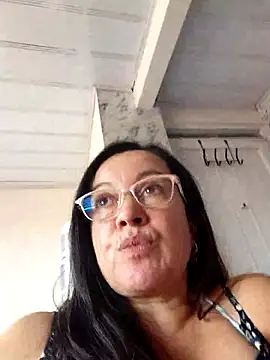 Snapshot of Sonialorens_ chatting on July 11, 2026, 7:36 pm Sonialorens online show from July 11, 2026, 7:36 pm