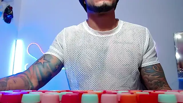 sebastian horny online show from September 26, 2025, 1:07 pm