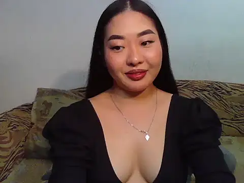 Aleksa Blackdream online show from October 16, 2025, 4:10 am