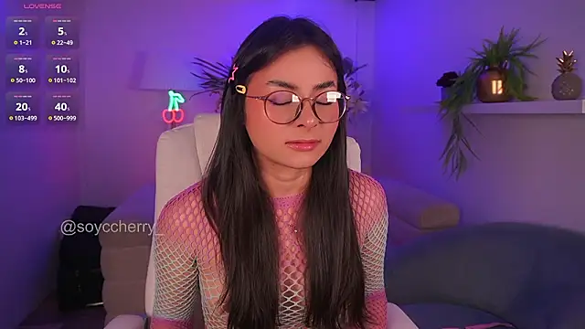 soyccherry  online show from March 22, 2026, 3:32 am