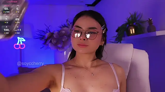 Snapshot of soyccherry_ chatting on March 2, 2026, 3:29 am soyccherry online show from March 2, 2026, 3:29 am