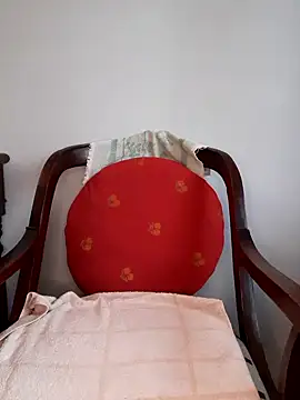 megan2021 online show from February 13, 2025, 1:26 pm