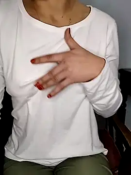 megan2021 online show from December 3, 2025, 2:16 pm