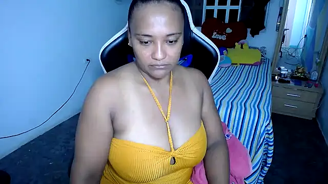 Snapshot of marysol83 chatting on March 20, 2025, 2:08 am marysol83 online show from March 20, 2025, 2:08 am