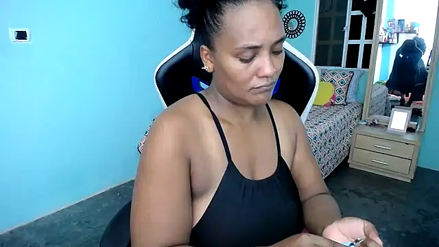 Snapshot of marysol83 chatting on September 19, 2025, 2:59 am marysol83 online show from September 19, 2025, 2:59 am