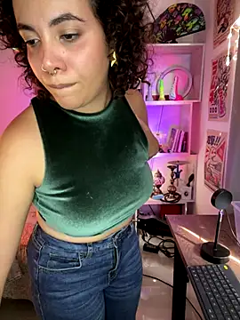 Snapshot of Emma_Wish chatting on September 24, 2025, 8:26 pm Emma Wish online show from September 24, 2025, 8:26 pm