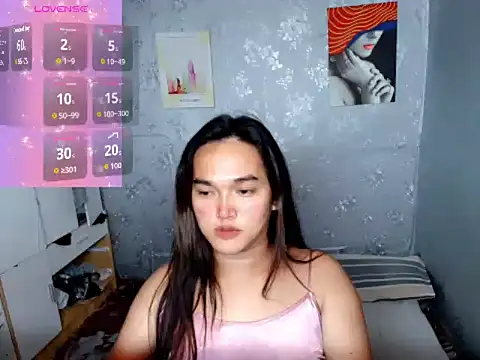 Snapshot of MoaningKylie chatting on October 17, 2025, 2:08 pm MoaningKylie online show from October 17, 2025, 2:08 pm