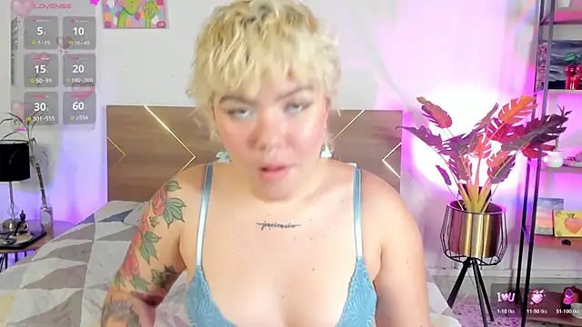 Amy art online show from February 28, 2026, 9:03 pm