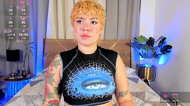 Amy art online show from January 18, 2026, 6:22 pm