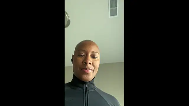 HoneyDripHer online show from November 14, 2025, 6:55 pm