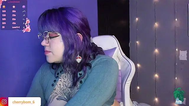 Snapshot of cherrybom_ chatting on March 19, 2025, 4:47 am cherrybom online show from March 19, 2025, 4:47 am