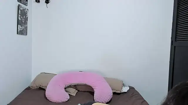 Snapshot of Abby_Saenz01 chatting on November 9, 2025, 12:31 pm Abby Saenz01 online show from November 9, 2025, 12:31 pm