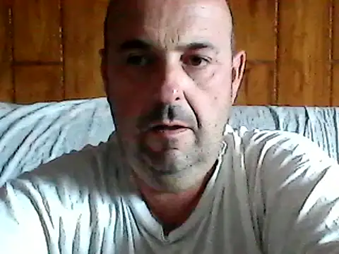 Hot-pico76 online show from September 19, 2025, 4:11 pm