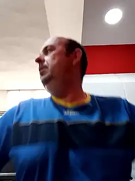 Hot-pico76 online show from March 27, 2026, 9:43 am