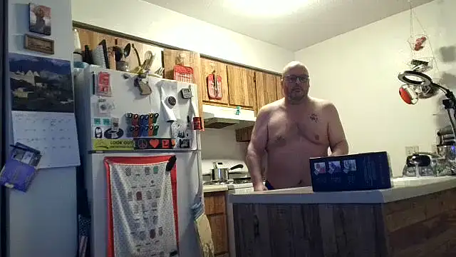 Snapshot of Ursulet_US chatting on June 6, 2026, 10:37 pm Ursulet US online show from June 6, 2026, 10:37 pm