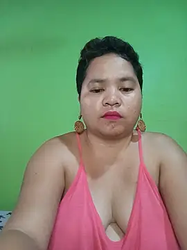 Snapshot of hotpussyxxx33x chatting on July 4, 2026, 5:03 am hotpussyxxx33x online show from July 4, 2026, 5:03 am