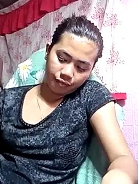 Snapshot of Cutie_body11 chatting on June 29, 2026, 1:11 pm Cutie body11 online show from June 29, 2026, 1:11 pm