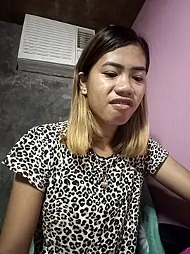 Cutie body11 online show from October 15, 2025, 10:51 pm