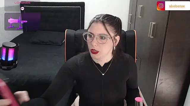 xxbbtaa online show from September 25, 2025, 6:14 pm