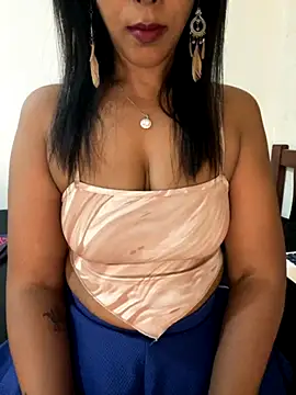 Snapshot of naughtyjaanu chatting on September 10, 2025, 12:20 am naughtyjaanu online show from September 10, 2025, 12:20 am
