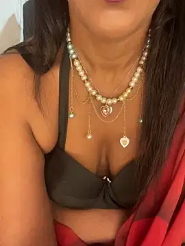 Snapshot of naughtyjaanu chatting on March 7, 2025, 7:49 pm naughtyjaanu online show from March 7, 2025, 7:49 pm