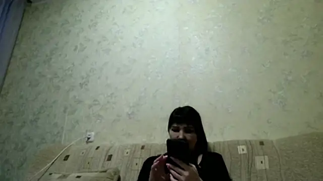 Snapshot of JeaneDavis chatting on February 15, 2026, 3:11 pm JeaneDavis online show from February 15, 2026, 3:11 pm