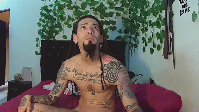 caribbeanlover1 online show from November 6, 2025, 1:37 pm