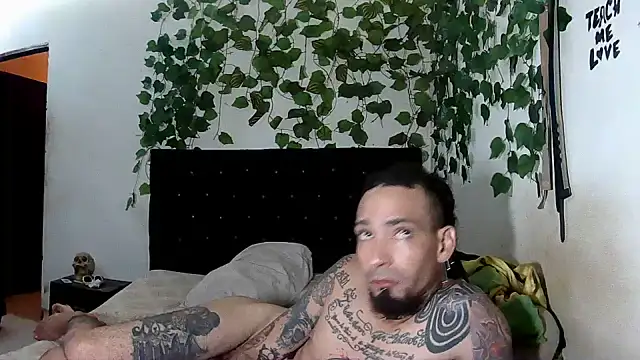 Snapshot of caribbeanlover1 chatting on July 24, 2026, 1:23 am caribbeanlover1 online show from July 24, 2026, 1:23 am