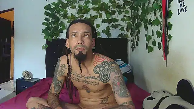 Snapshot of caribbeanlover1 chatting on May 8, 2026, 8:45 pm caribbeanlover1 online show from May 8, 2026, 8:45 pm