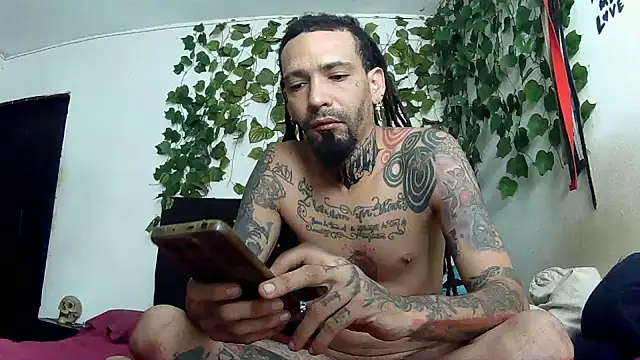 Snapshot of caribbeanlover1 chatting on May 20, 2026, 2:25 pm caribbeanlover1 online show from May 20, 2026, 2:25 pm