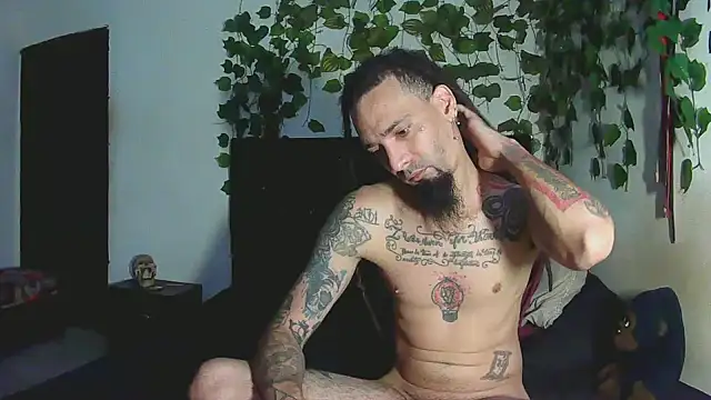 Snapshot of caribbeanlover1 chatting on May 3, 2026, 12:20 pm caribbeanlover1 online show from May 3, 2026, 12:20 pm