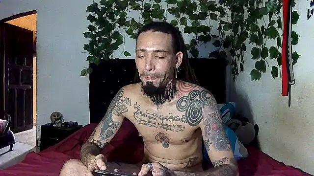 Snapshot of caribbeanlover1 chatting on May 12, 2026, 7:53 pm caribbeanlover1 online show from May 12, 2026, 7:53 pm