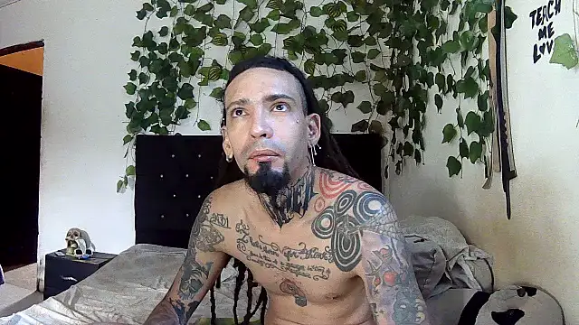 Snapshot of caribbeanlover1 chatting on July 24, 2026, 1:29 pm caribbeanlover1 online show from July 24, 2026, 1:29 pm