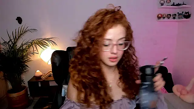 Snapshot of Cassandra_Caiin chatting on January 12, 2025, 12:49 am Cassandra Caiin online show from January 12, 2025, 12:49 am