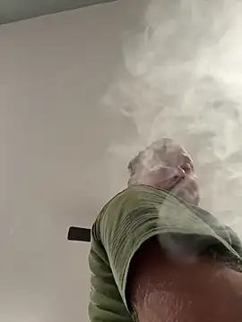 smokeymt420 online show from April 6, 2026, 10:27 am