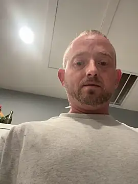 smokeymt420 online show from June 10, 2026, 2:57 am