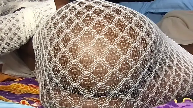 choco petite online show from April 14, 2026, 3:55 am