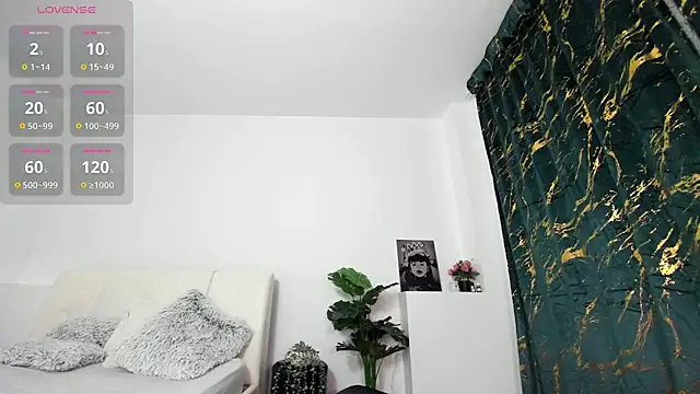 innocent eva1 online show from March 23, 2026, 10:53 pm