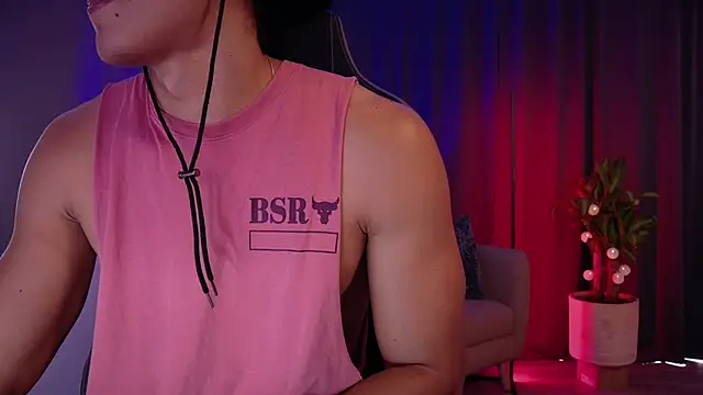 Snapshot of Liam_V chatting on February 2, 2026, 3:11 pm Liam V online show from February 2, 2026, 3:11 pm