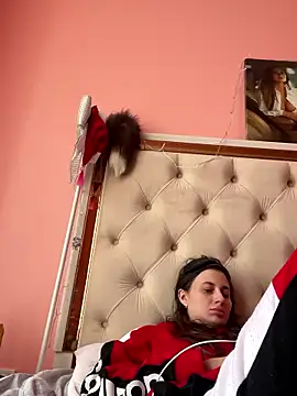 Flossy Vettie online show from December 22, 2025, 7:08 am