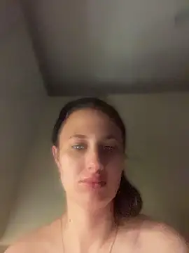 Snapshot of Flossy_Vettie chatting on July 13, 2026, 6:07 pm Flossy Vettie online show from July 13, 2026, 6:07 pm