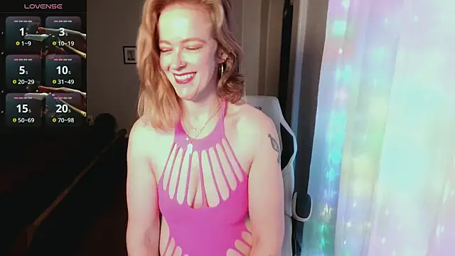 britteebee online show from November 20, 2025, 7:53 am