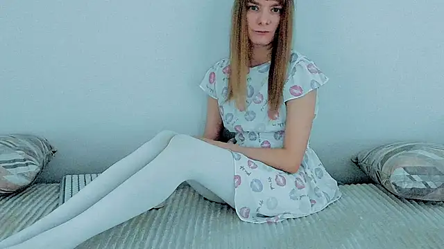 Snapshot of YourCaramel chatting on December 15, 2025, 3:34 am YourCaramel online show from December 15, 2025, 3:34 am