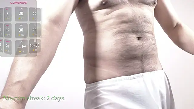 Snapshot of hxmisterh chatting on October 13, 2025, 6:31 pm hxmisterh online show from October 13, 2025, 6:31 pm