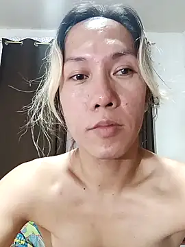 Snapshot of cute_boytoy0221 chatting on January 22, 2025, 8:18 am cute boytoy0221 online show from January 22, 2025, 8:18 am