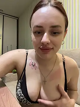 Lisaaan online show from March 31, 2026, 10:12 pm